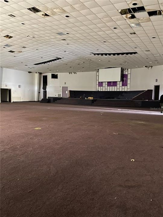 На продажу: $3,999,999 (0 спален, 0 ванн, 59536 Квадратных фут)