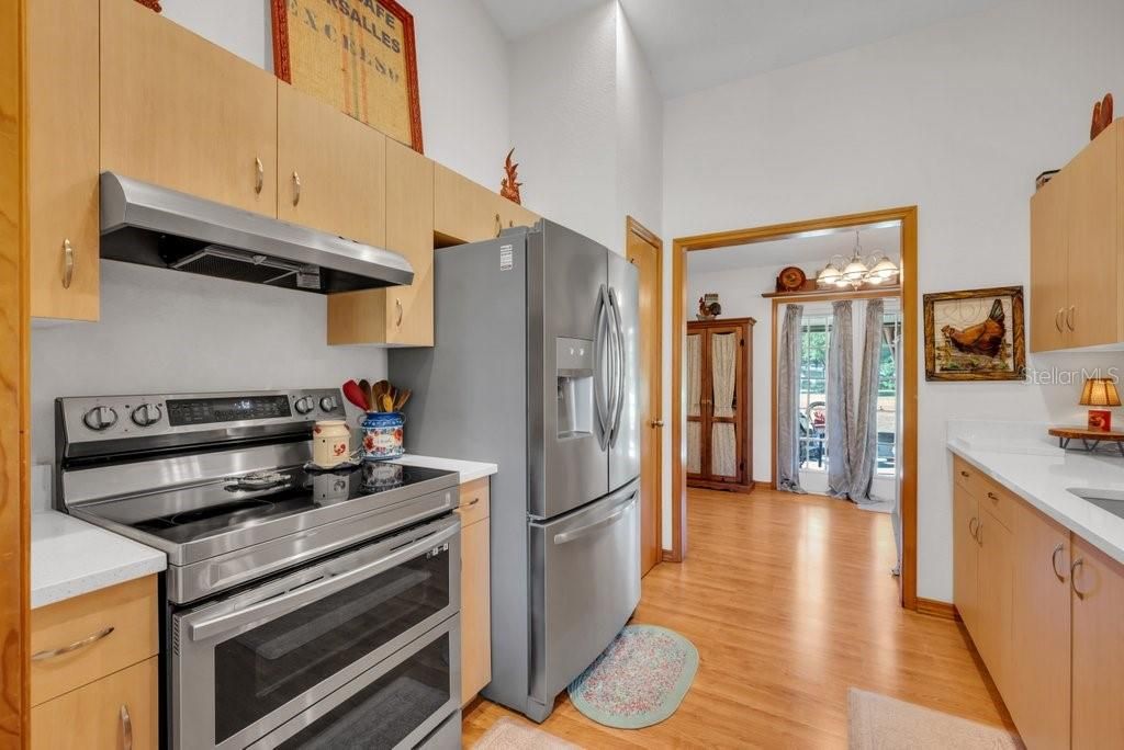 На продажу: $429,000 (3 спален, 2 ванн, 1606 Квадратных фут)