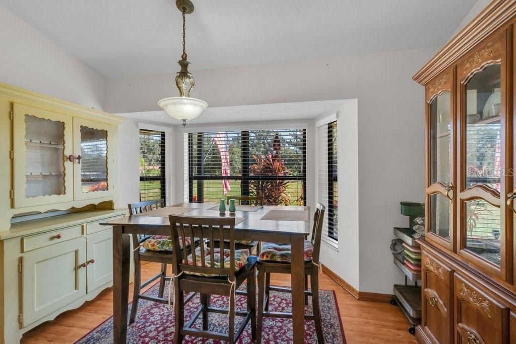 На продажу: $429,000 (3 спален, 2 ванн, 1606 Квадратных фут)