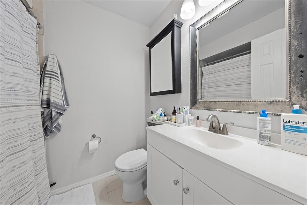 En Venta: $367,500 (3 camas, 2 baños, 1470 Pies cuadrados)