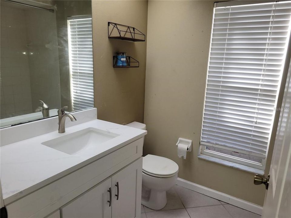 В аренду: $2,500 (3 спален, 2 ванн, 1105 Квадратных фут)