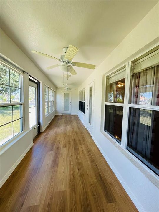 For Rent: $1,900 (4 beds, 2 baths, 2145 Square Feet)