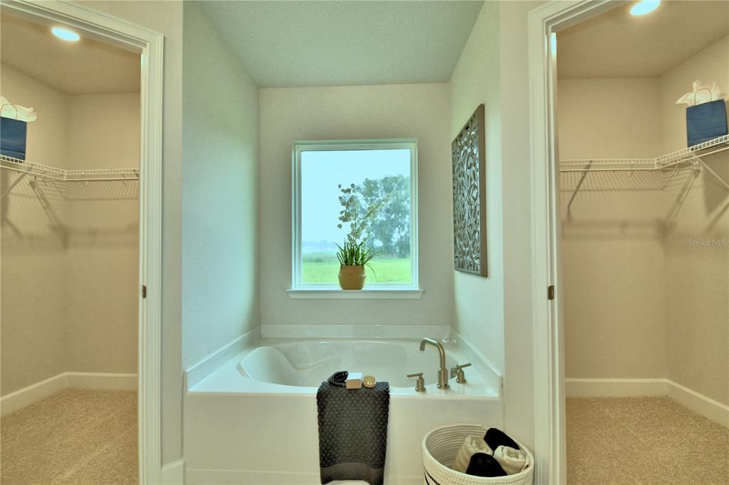 Active With Contract: $374,960 (4 beds, 2 baths, 2169 Square Feet)