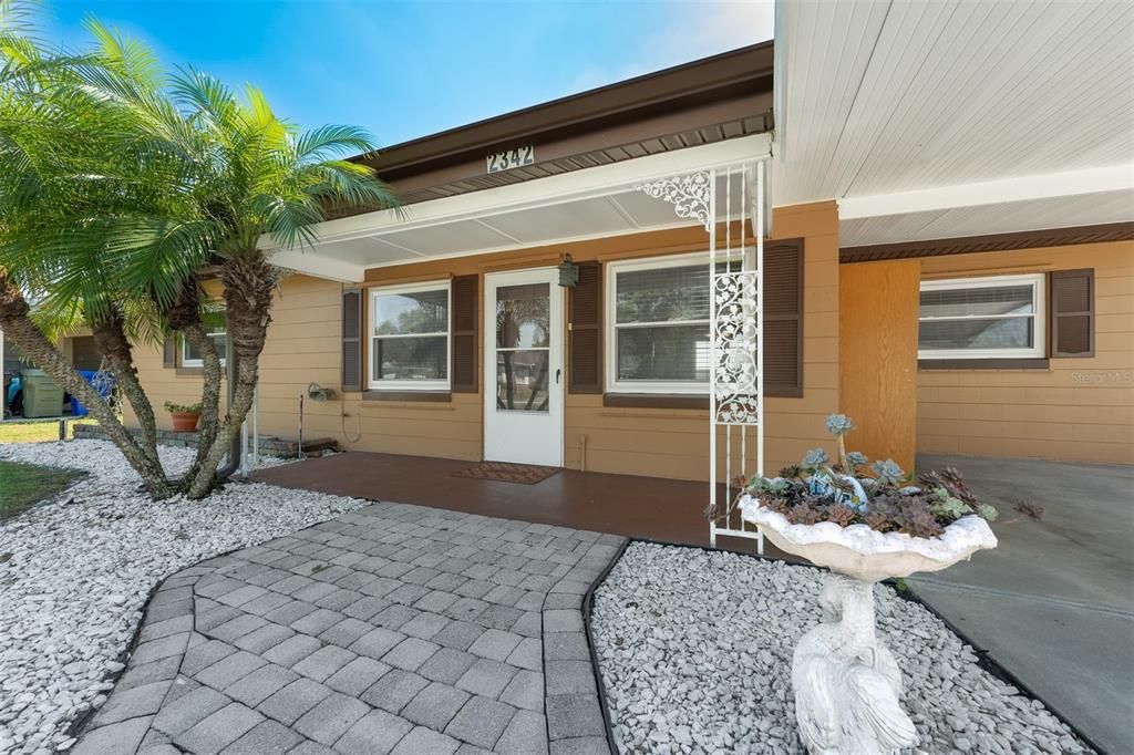 For Sale: $320,000 (3 beds, 1 baths, 1248 Square Feet)