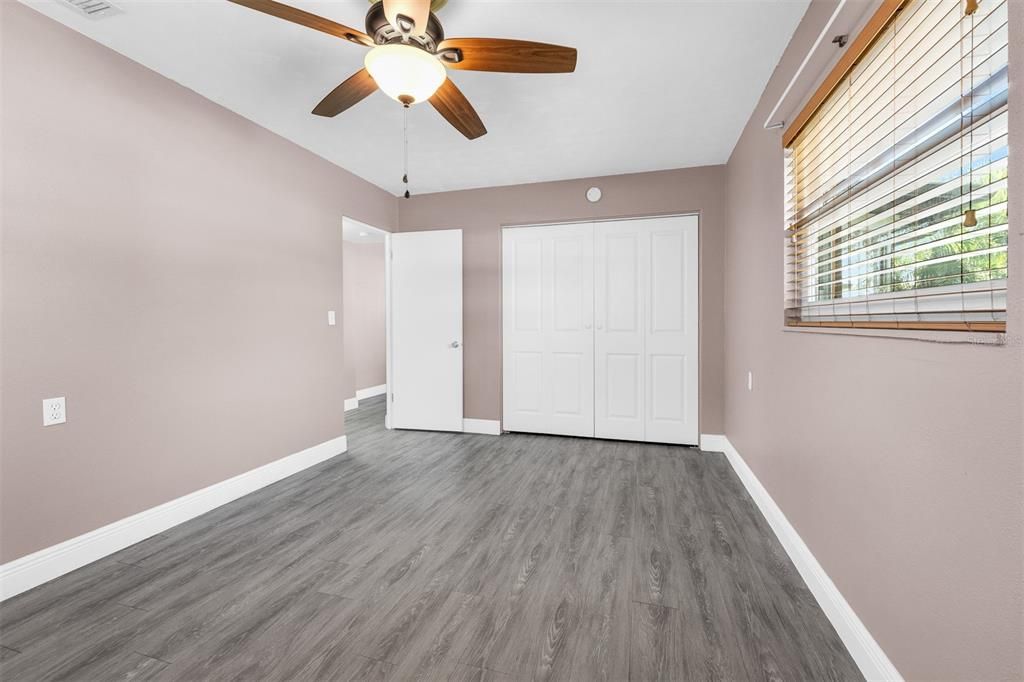 For Sale: $320,000 (3 beds, 1 baths, 1248 Square Feet)