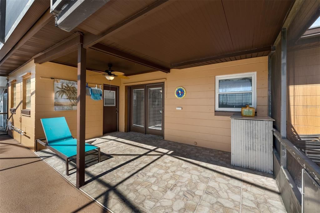 For Sale: $320,000 (3 beds, 1 baths, 1248 Square Feet)