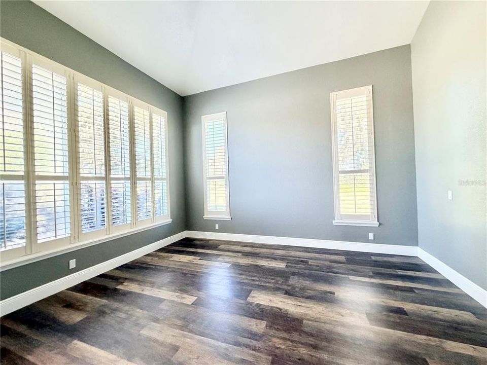 For Rent: $12,000 (3 beds, 3 baths, 3255 Square Feet)