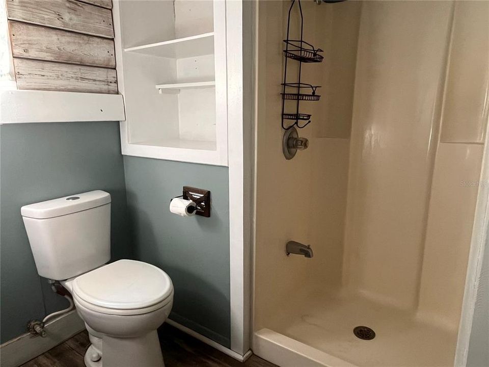 待售: $395,000 (4 贝兹, 3 浴室, 2282 平方英尺)