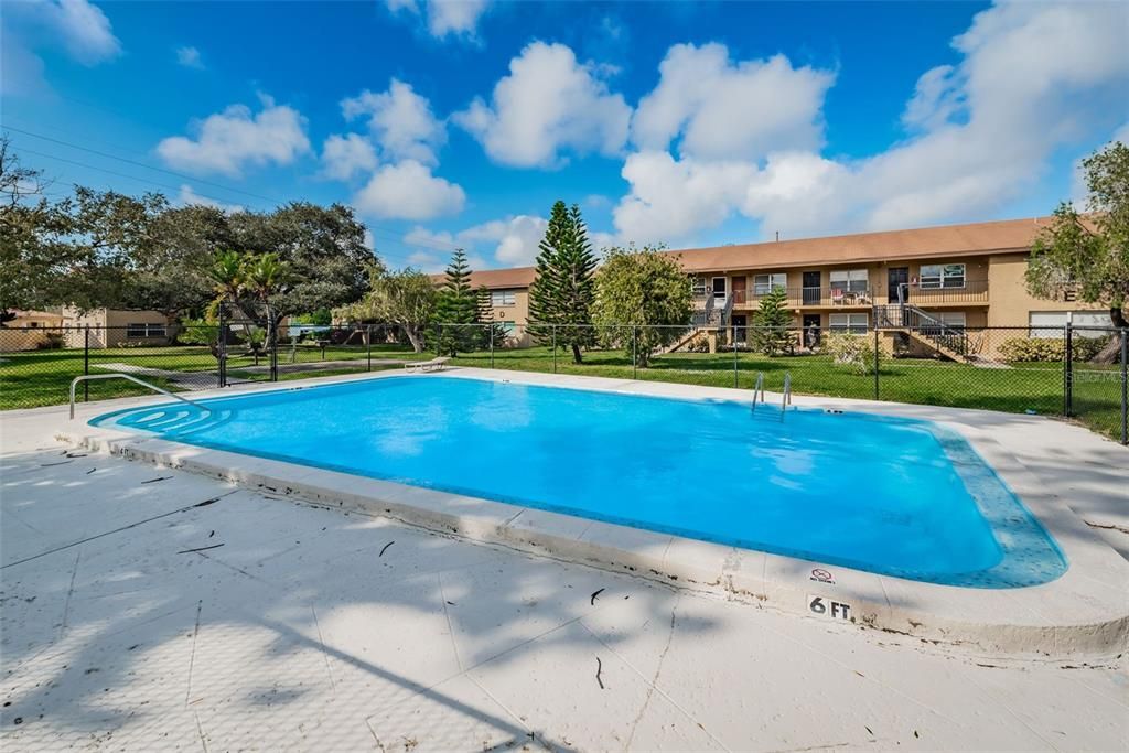 На продажу: $309,900 (3 спален, 2 ванн, 1544 Квадратных фут)