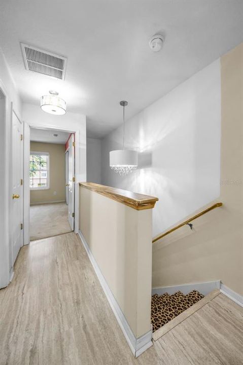 На продажу: $309,900 (3 спален, 2 ванн, 1544 Квадратных фут)