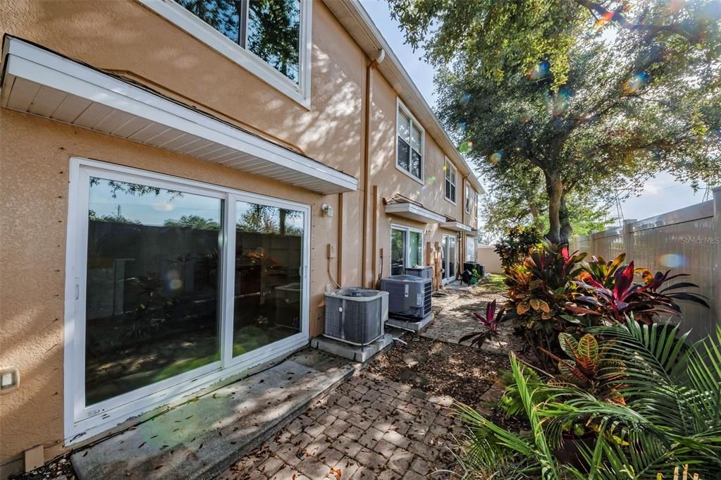 На продажу: $309,900 (3 спален, 2 ванн, 1544 Квадратных фут)