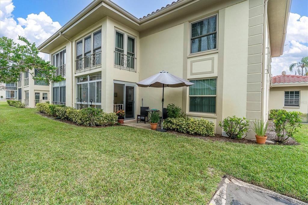 For Sale: $125,000 (2 beds, 2 baths, 1185 Square Feet)