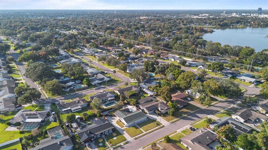 На продажу: $625,000 (4 спален, 2 ванн, 1928 Квадратных фут)