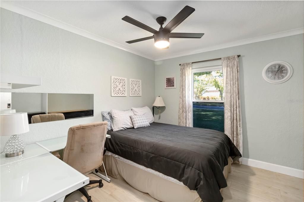 待售: $649,000 (9 贝兹, 5 浴室, 3460 平方英尺)