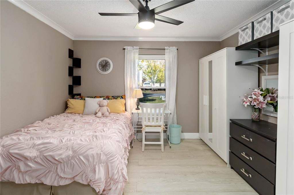 待售: $649,000 (9 贝兹, 5 浴室, 3460 平方英尺)