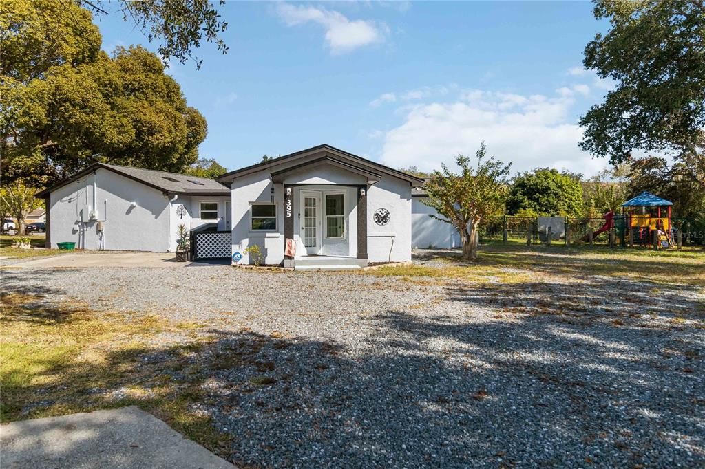 待售: $649,000 (9 贝兹, 5 浴室, 3460 平方英尺)