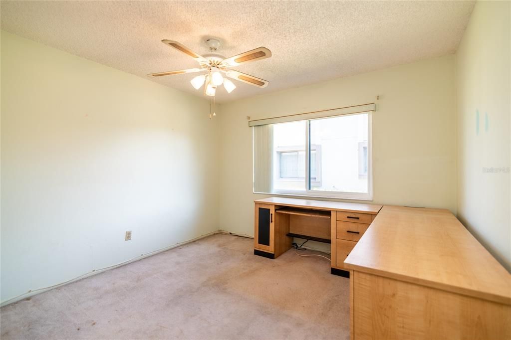 Activo con contrato: $169,000 (2 camas, 2 baños, 1058 Pies cuadrados)