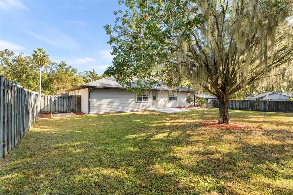 Active With Contract: $329,900 (4 beds, 2 baths, 1569 Square Feet)