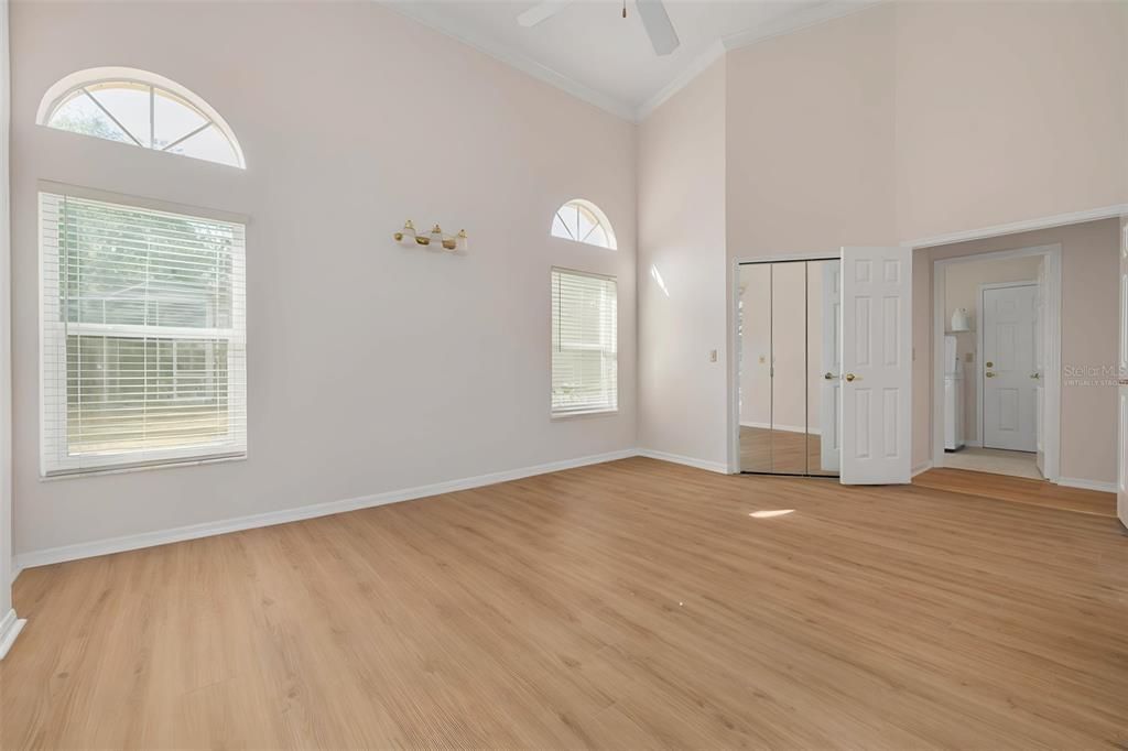 For Sale: $530,000 (4 beds, 2 baths, 2448 Square Feet)