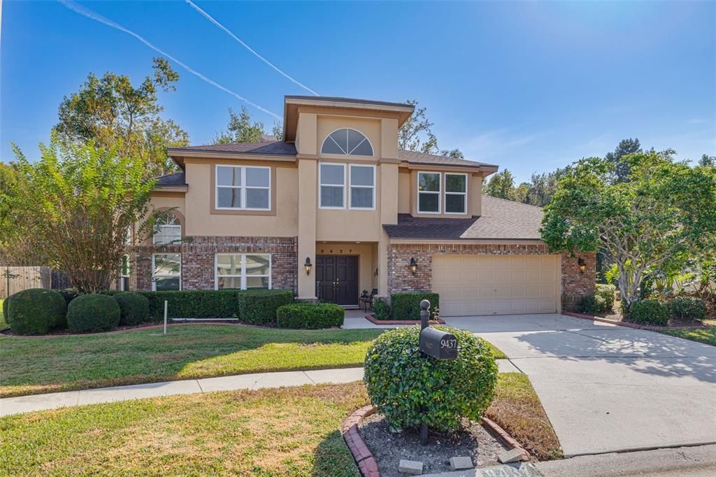 For Sale: $530,000 (4 beds, 2 baths, 2448 Square Feet)