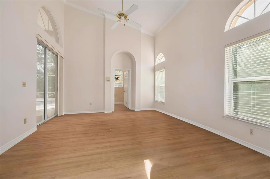 For Sale: $530,000 (4 beds, 2 baths, 2448 Square Feet)