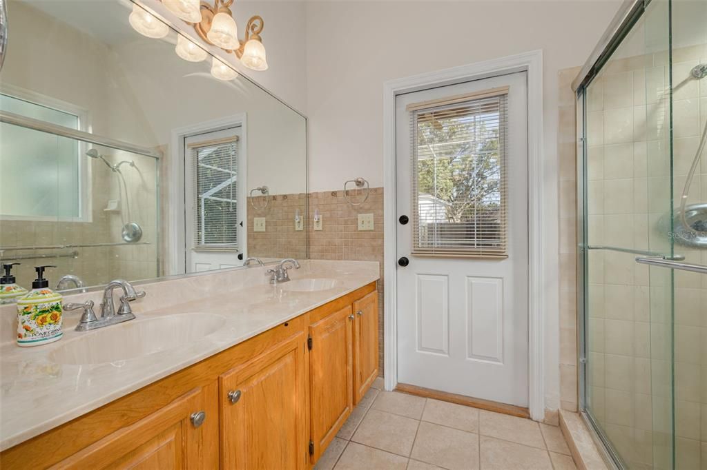 For Sale: $530,000 (4 beds, 2 baths, 2448 Square Feet)