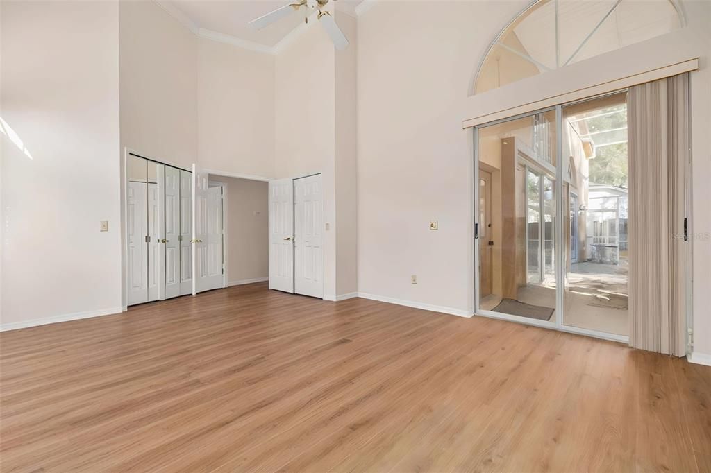 For Sale: $530,000 (4 beds, 2 baths, 2448 Square Feet)