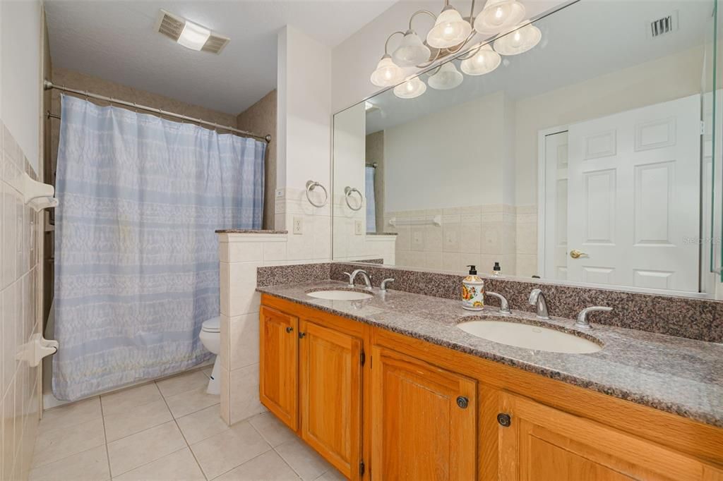 For Sale: $530,000 (4 beds, 2 baths, 2448 Square Feet)