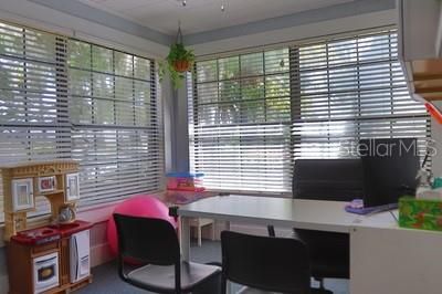 待售: $419,000 (0 贝兹, 0 浴室, 1823 平方英尺)