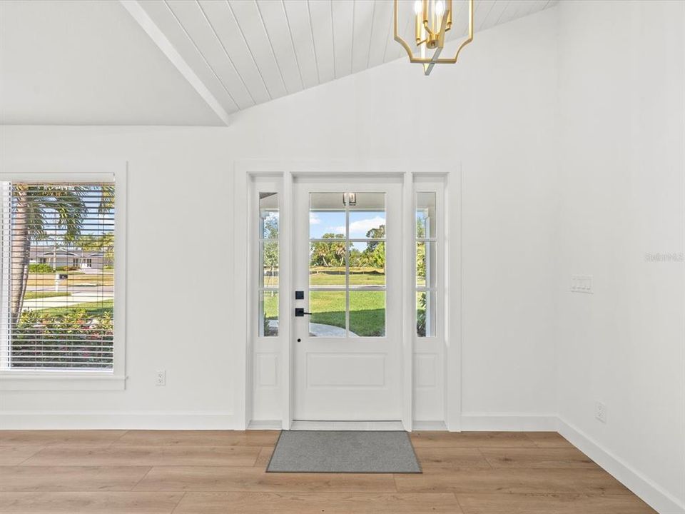 待售: $869,000 (3 贝兹, 2 浴室, 1991 平方英尺)