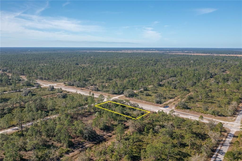 En Venta: $18,000 (0.60 acres)