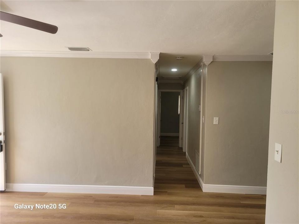 В аренду: $1,950 (3 спален, 2 ванн, 1336 Квадратных фут)