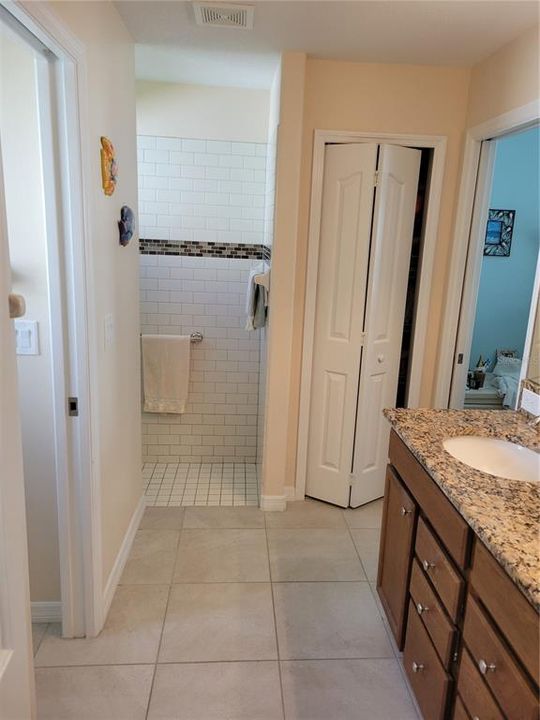 待售: $369,900 (3 贝兹, 2 浴室, 1607 平方英尺)