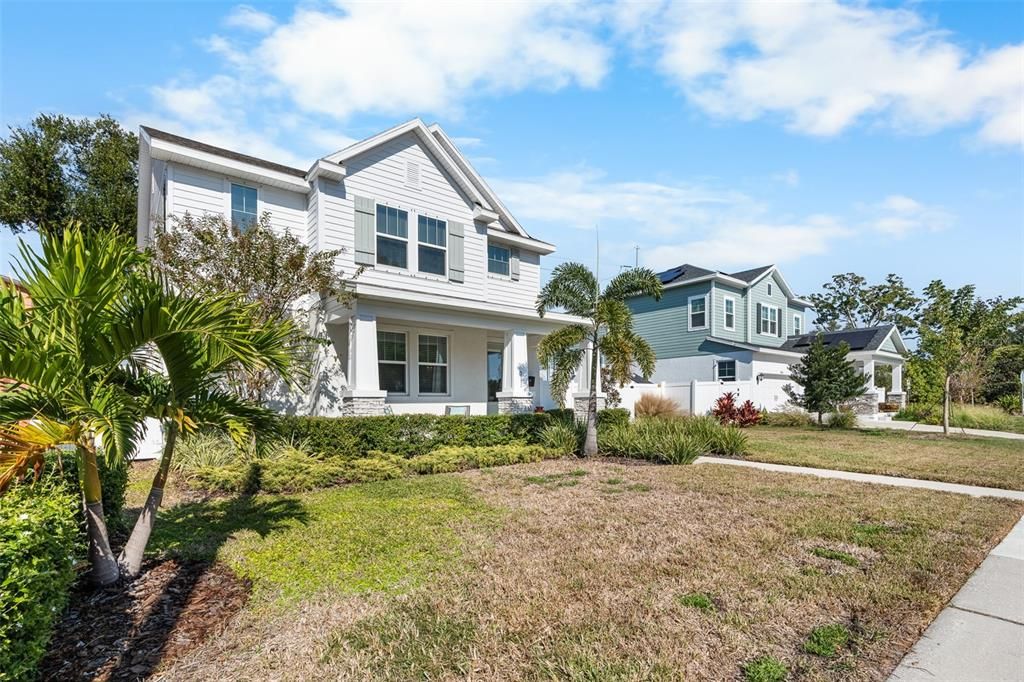 En Venta: $845,000 (3 camas, 2 baños, 2690 Pies cuadrados)