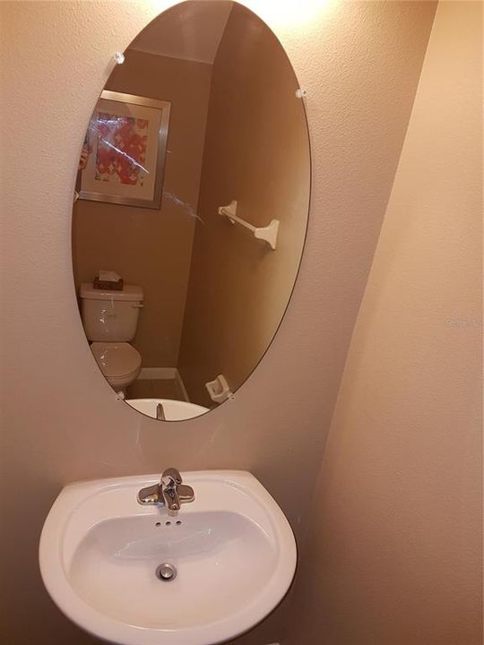 For Rent: $2,000 (3 beds, 2 baths, 1612 Square Feet)