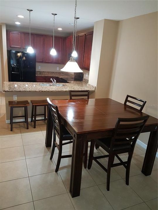 For Rent: $2,000 (3 beds, 2 baths, 1612 Square Feet)