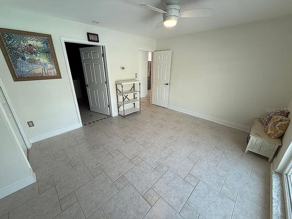 For Sale: $2,190,000 (4 beds, 4 baths, 2900 Square Feet)