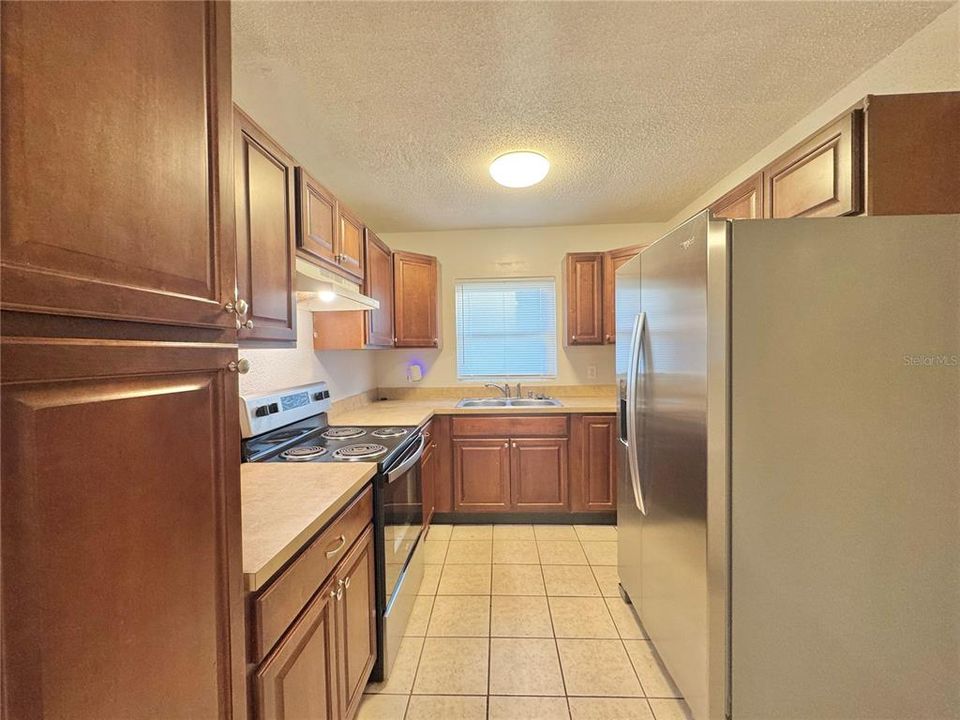 出租: $1,600 (3 贝兹, 2 浴室, 1080 平方英尺)