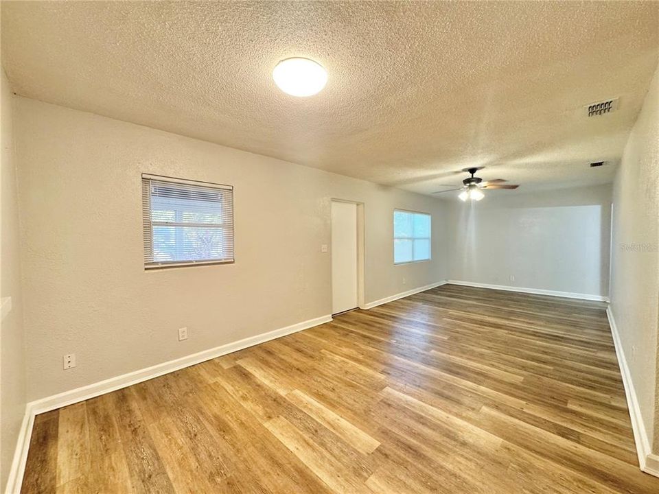 出租: $1,600 (3 贝兹, 2 浴室, 1080 平方英尺)