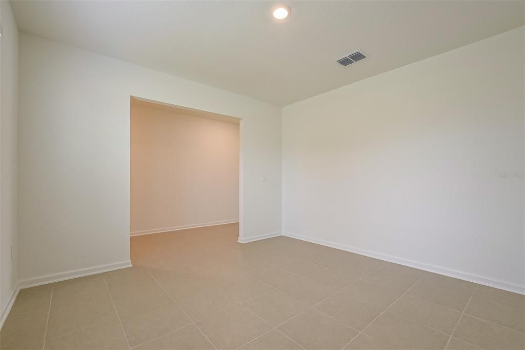 出租: $2,495 (4 贝兹, 2 浴室, 2583 平方英尺)