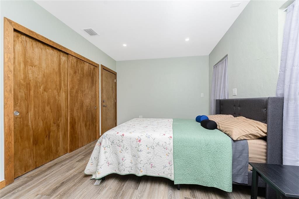 En Venta: $599,000 (3 camas, 2 baños, 2136 Pies cuadrados)