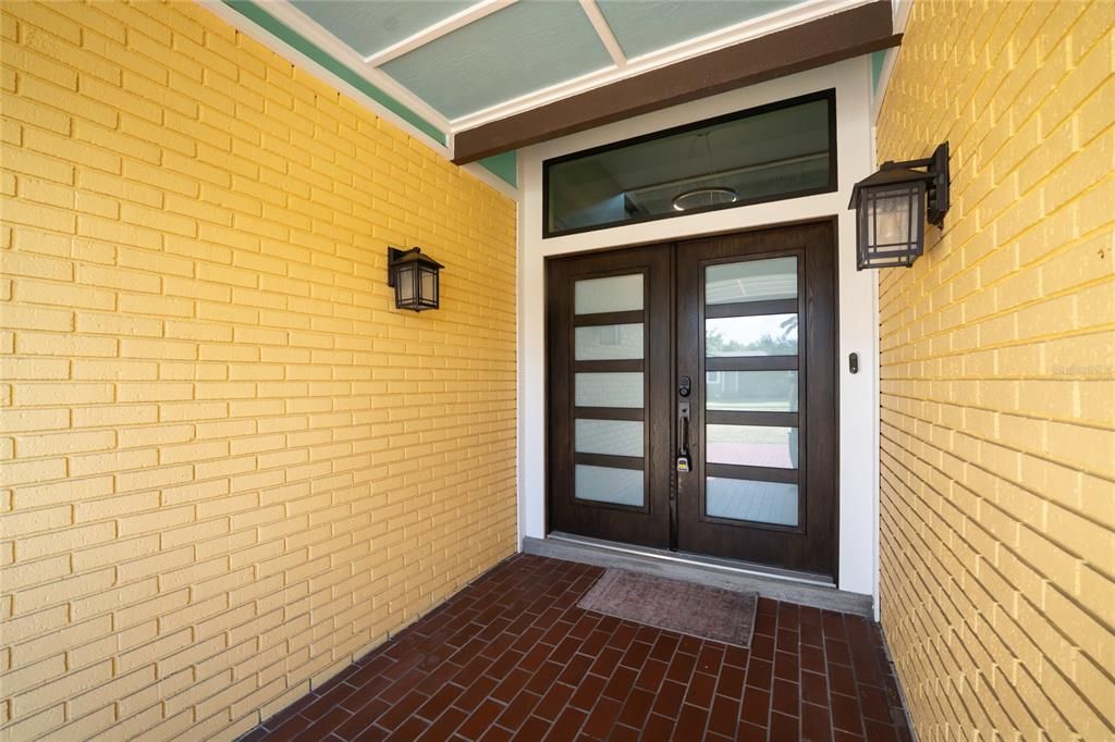 En Venta: $599,000 (3 camas, 2 baños, 2136 Pies cuadrados)