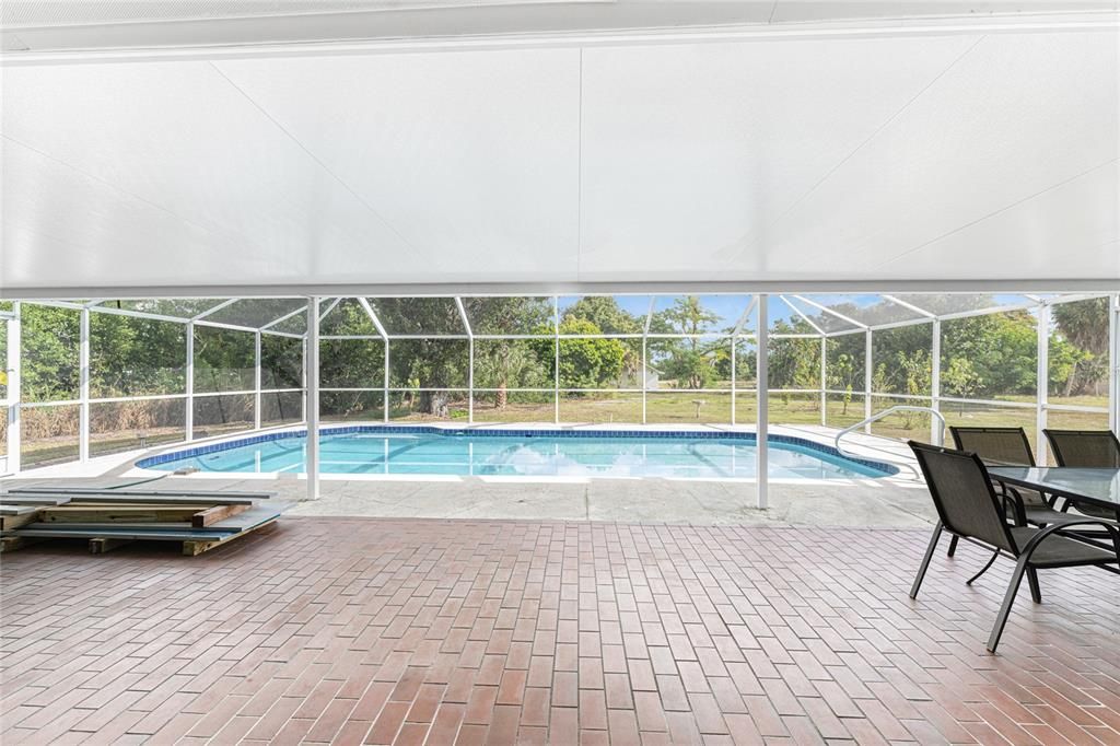 En Venta: $599,000 (3 camas, 2 baños, 2136 Pies cuadrados)