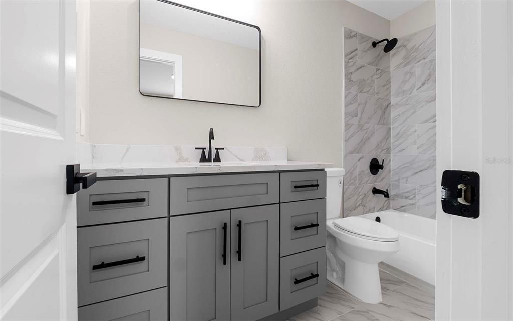 待售: $689,900 (4 贝兹, 3 浴室, 1918 平方英尺)