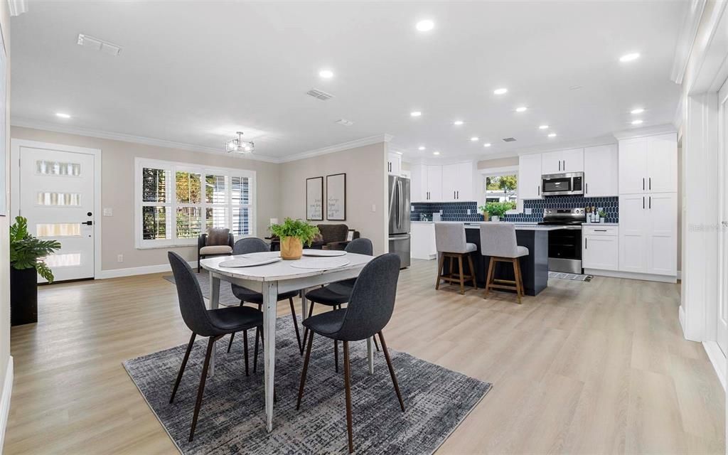 待售: $689,900 (4 贝兹, 3 浴室, 1918 平方英尺)