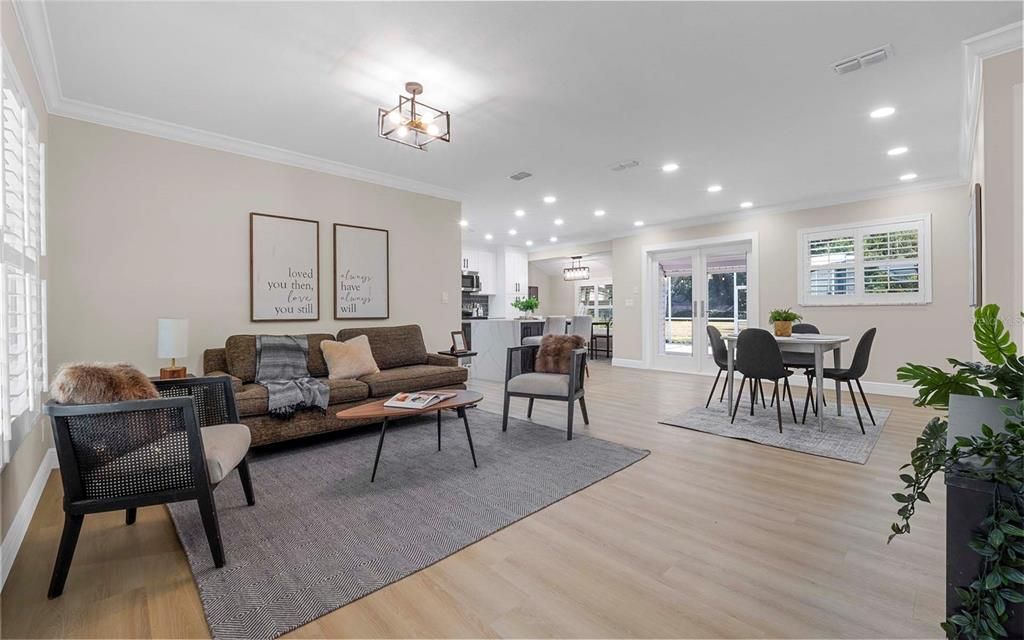 待售: $689,900 (4 贝兹, 3 浴室, 1918 平方英尺)