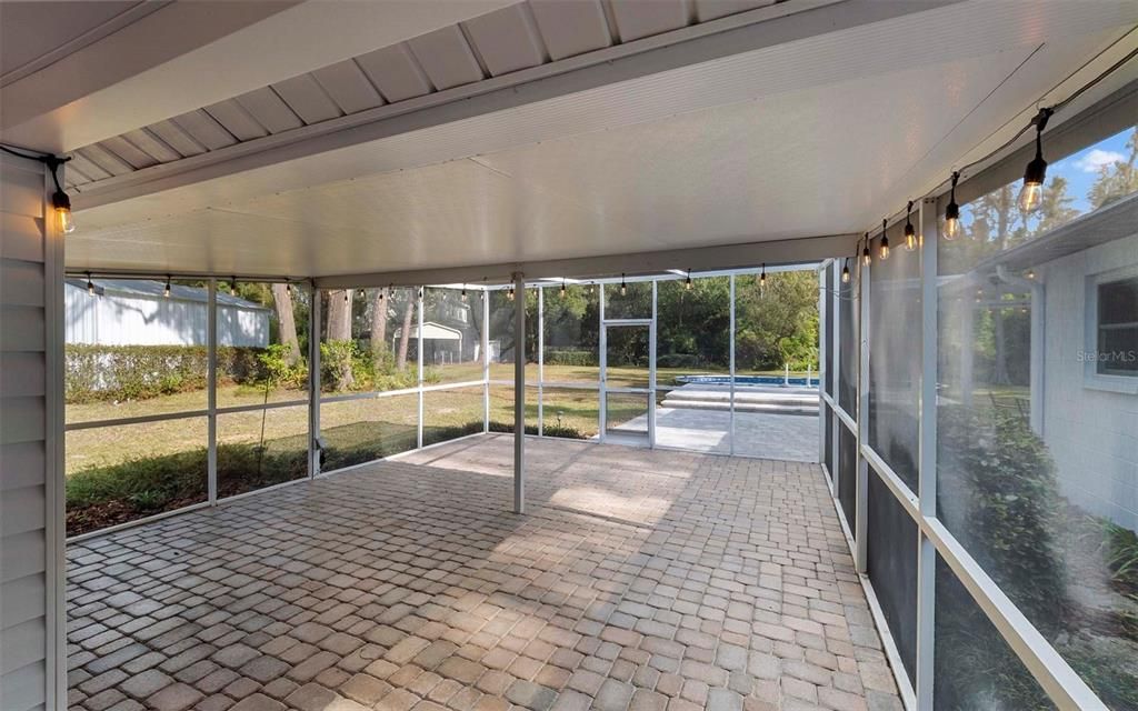 待售: $689,900 (4 贝兹, 3 浴室, 1918 平方英尺)