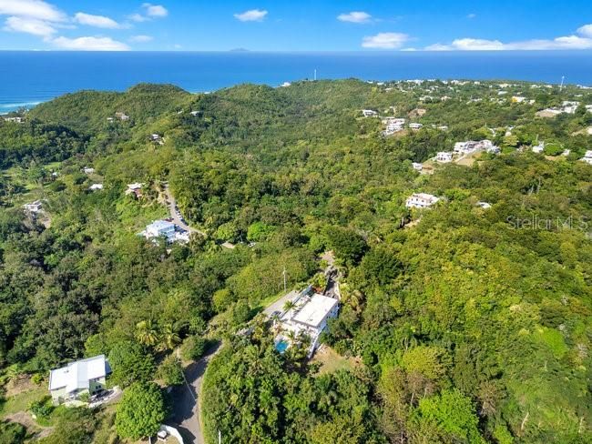 На продажу: $1,850,000 (5 спален, 4 ванн, 4500 Квадратных фут)