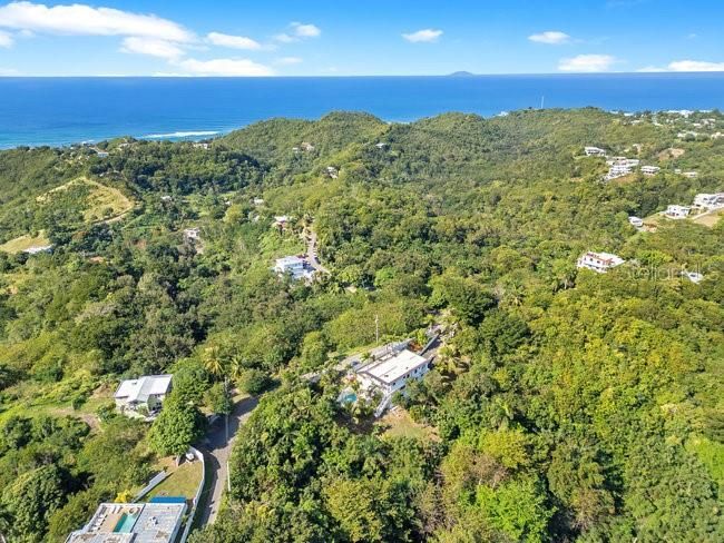 На продажу: $1,850,000 (5 спален, 4 ванн, 4500 Квадратных фут)