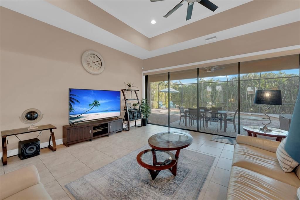 For Sale: $595,000 (3 beds, 2 baths, 2072 Square Feet)